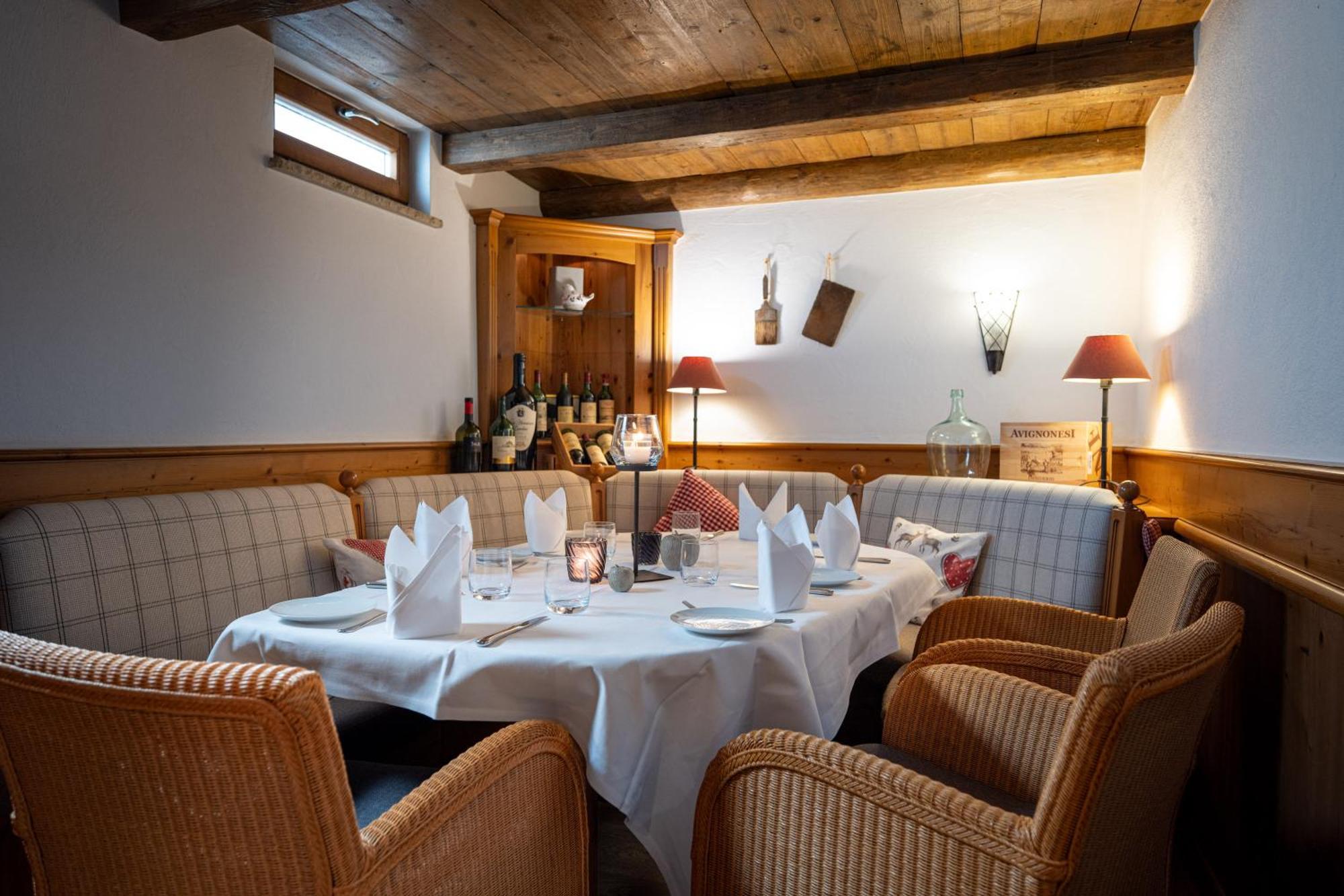 Hotel Gasthof Roessle Stetten am Kalten Markt Eksteriør bilde